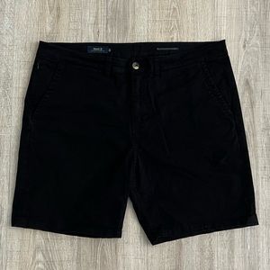 Roark Men’s Black Shorts